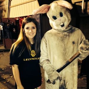 Meet your Posher, Laura